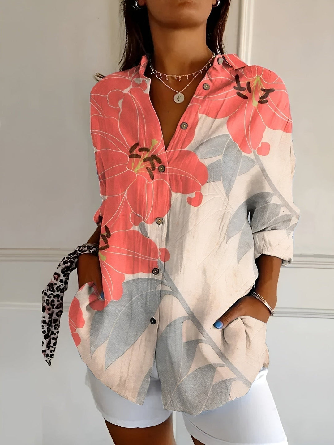 Zara - Blusa casual con flores y ondas